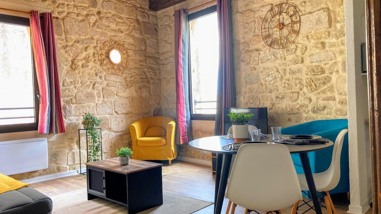 Immeuble 3 Apparts Centre Historique St Gilles Maisoncarreeconciergerie Saint-Gilles  Εξωτερικό φωτογραφία