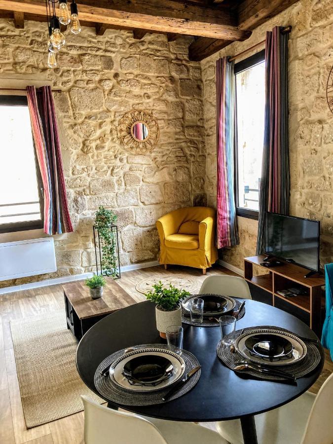 Immeuble 3 Apparts Centre Historique St Gilles Maisoncarreeconciergerie Saint-Gilles  Εξωτερικό φωτογραφία